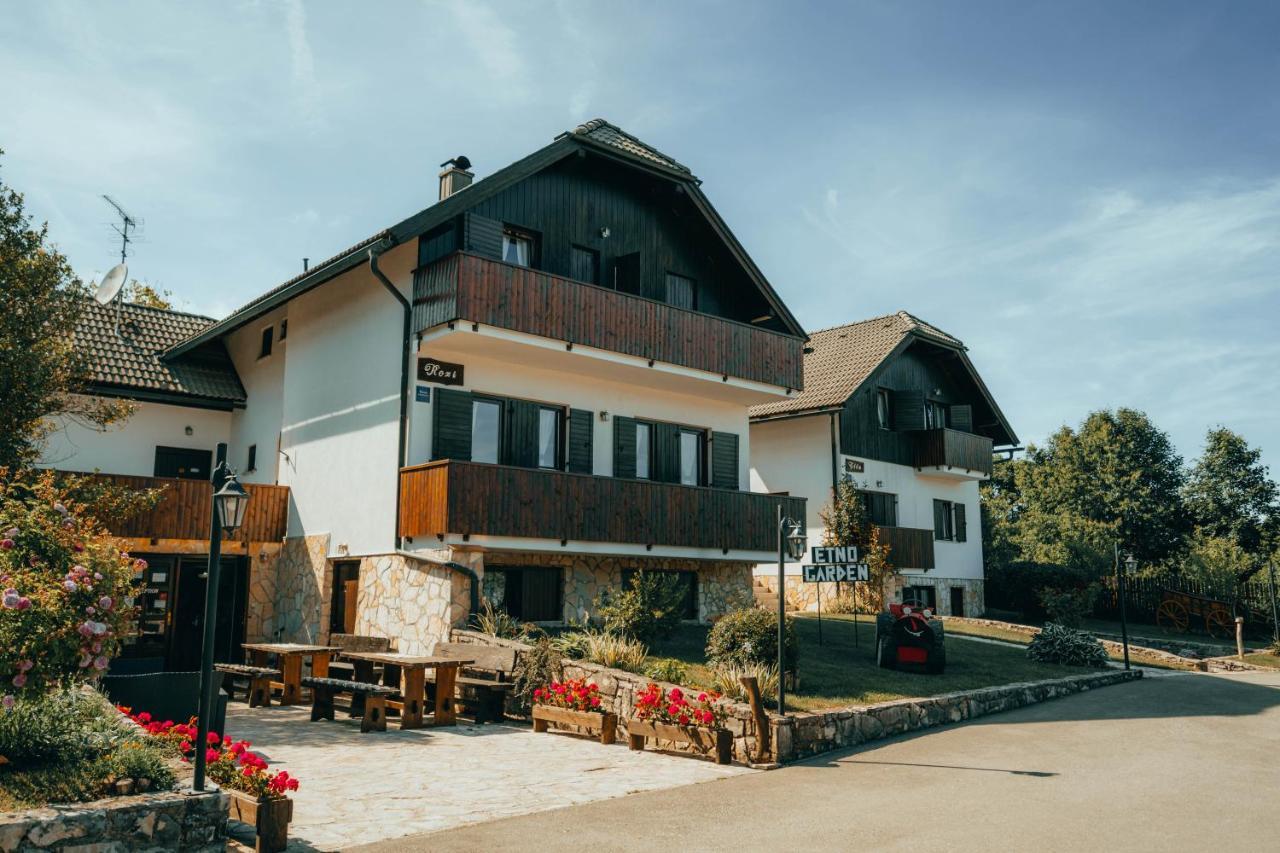 Etno Garden Apartments Plitvica selo Exterior photo